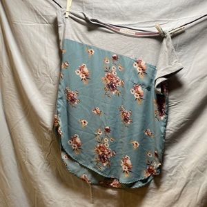 Like new super cute shirt size large